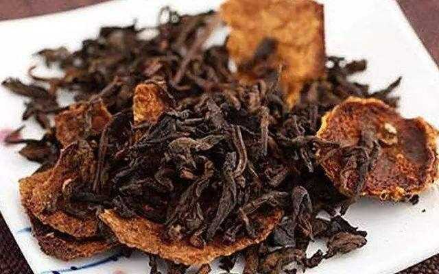 红茶的食用方法（陈皮和红茶的功效与作用及食用方法）
